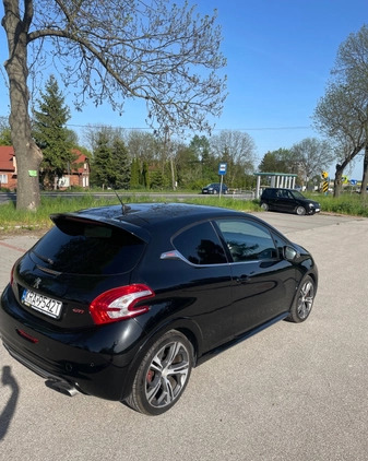 Peugeot 208 cena 32000 przebieg: 187000, rok produkcji 2013 z Sieraków małe 67